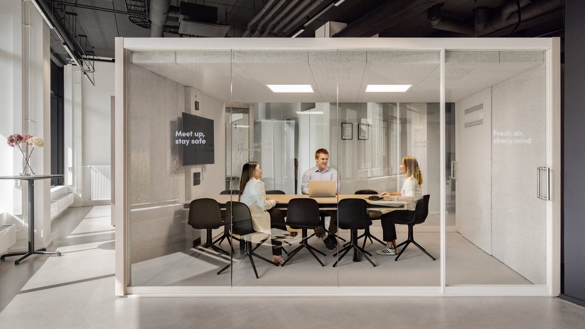 Vetrospace møtepod med Cognitive Air