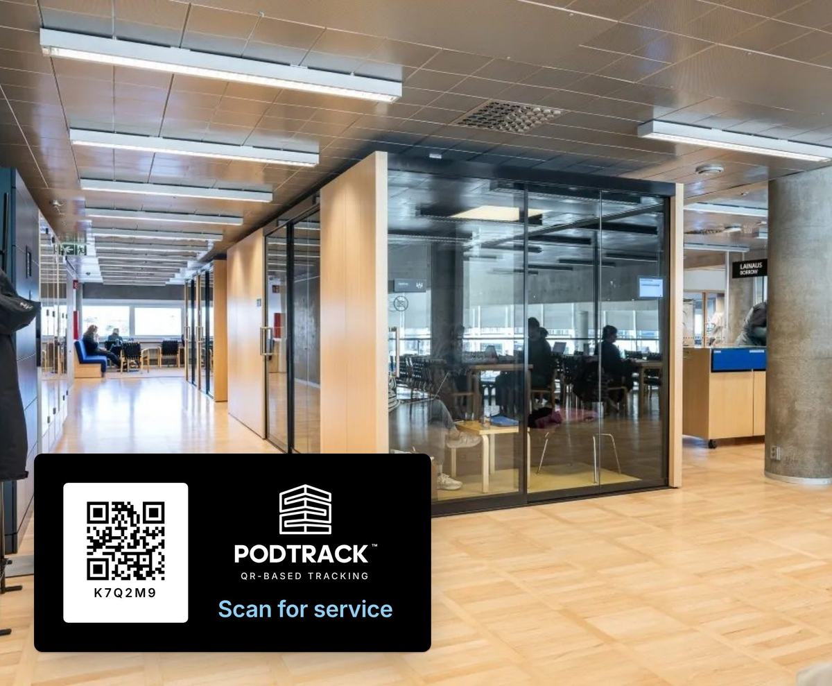 Podtrack – QR-merke på pod i kontorbygg